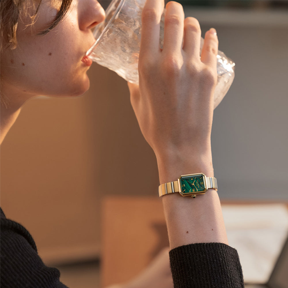 Reloj Malaquita Dorado con Verde