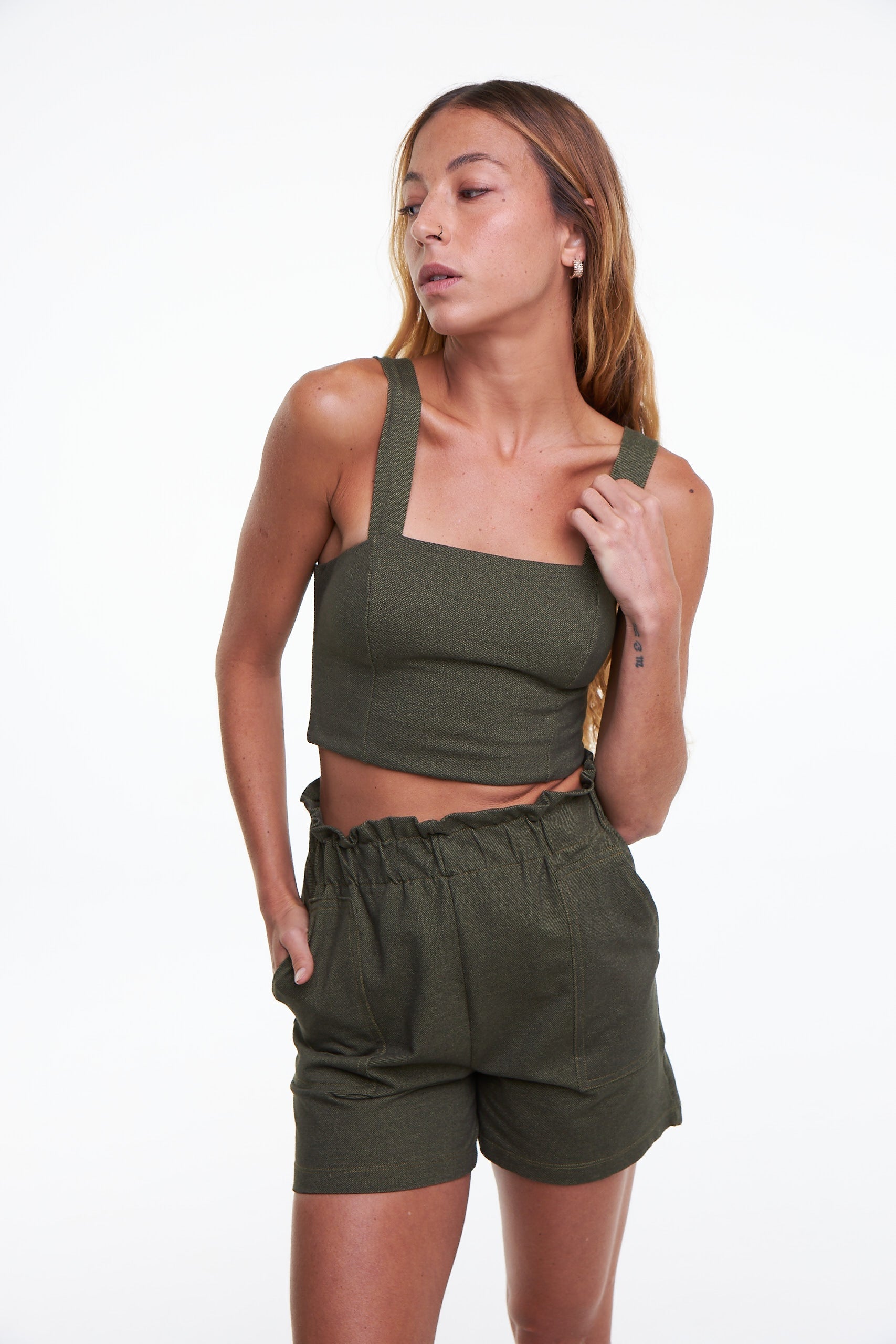 Cropped Reto Leve Oliva