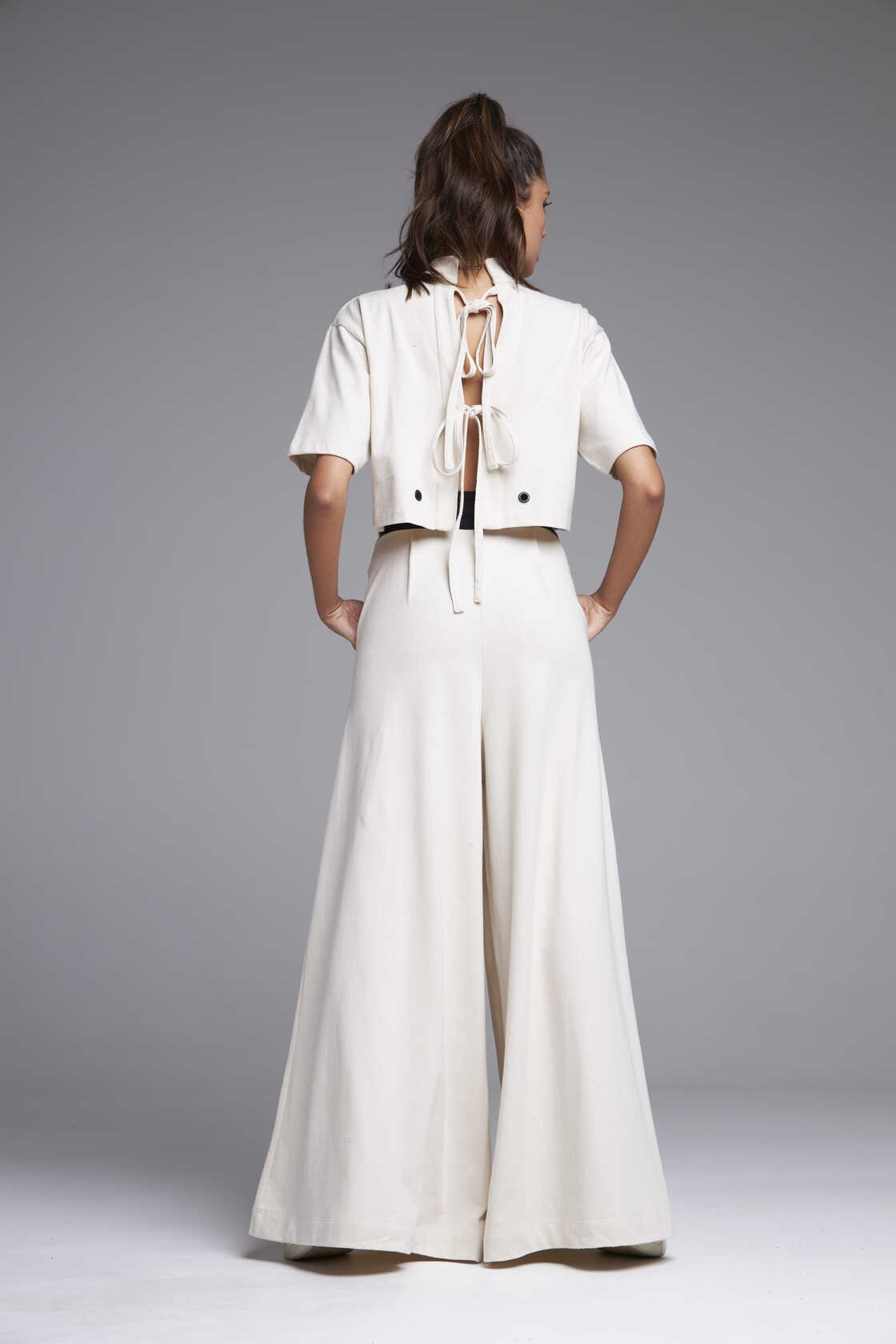 Cropped Harmonia Arena