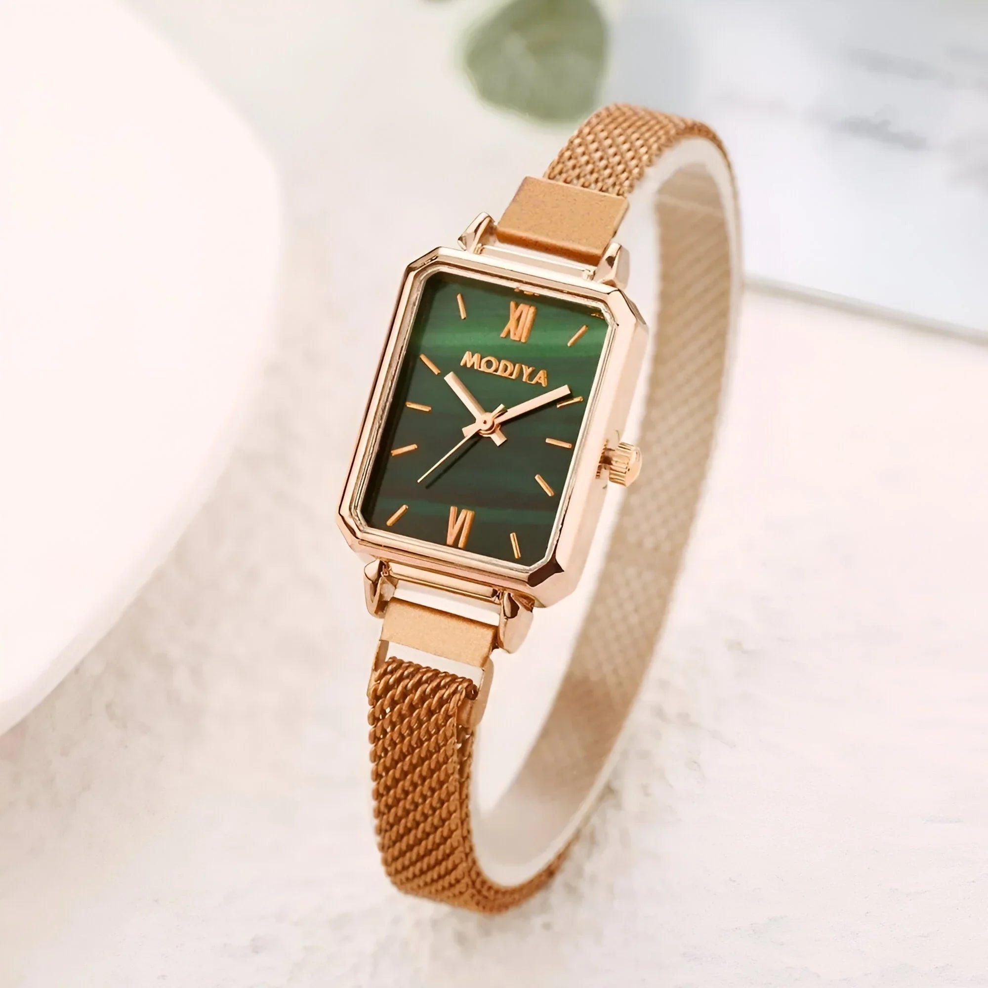 Reloj Veneza Dourado