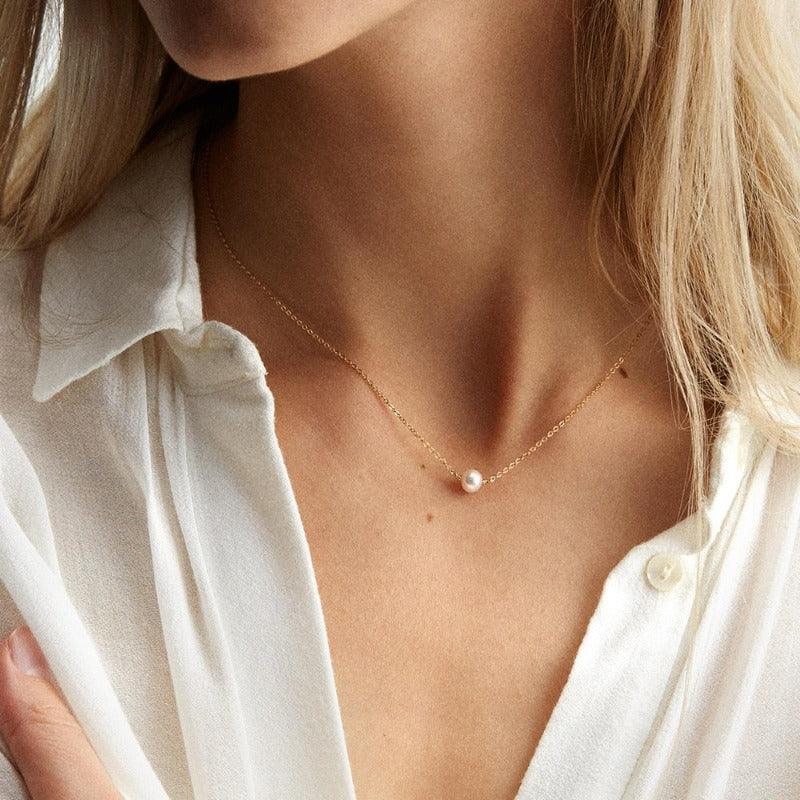 Collar de Perlas y Oro de 14 Quilates