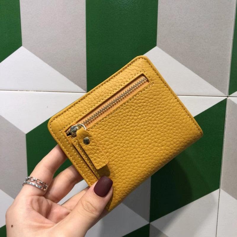 Cartera Compacta Roseli en Cuero Auténtico