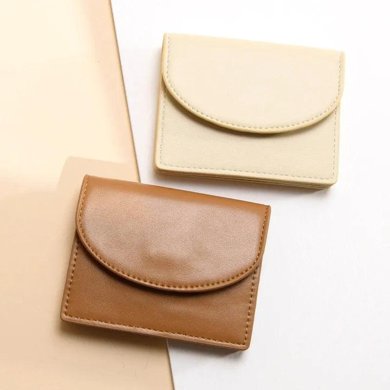 Cartera Compacta de Cuero Auténtico