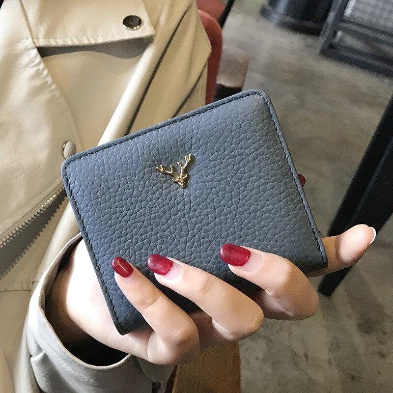Cartera Compacta Roseli en Cuero Auténtico