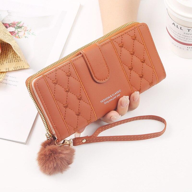 Cartera Bordada Puffer Lilie en Cuero