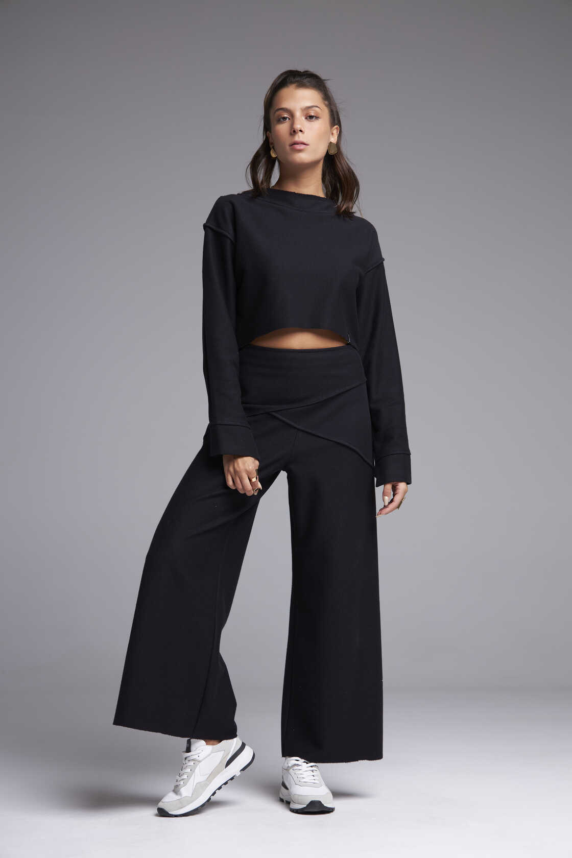 Cropped Tiempos Negro