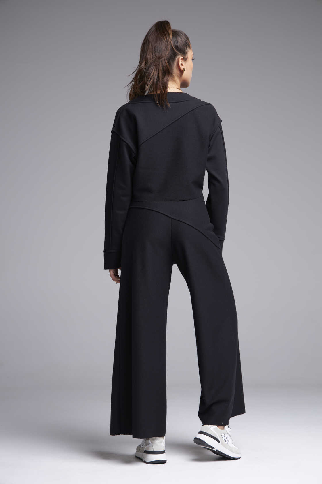 Cropped Tiempos Negro